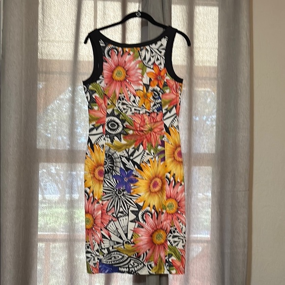 Marc Cain floral sheath dress BNWOT - Picture 3 of 15
